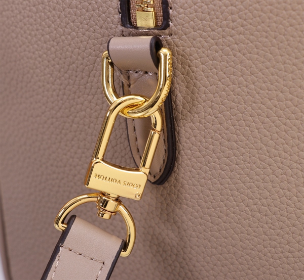 ルイヴィトンバッグ角部分ディテール